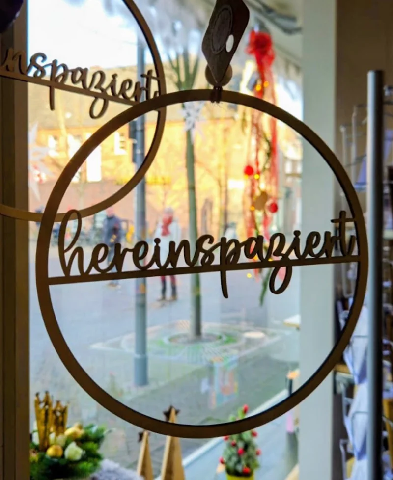 Warenpräsentation im Pop-up-Store Rhede